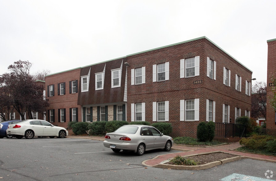 More Photos Of 1497 Chain Bridge Rd, McLean Unknown For Lease