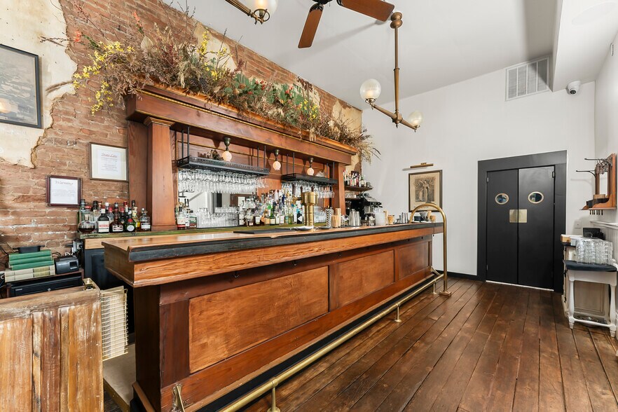 More Photos Of 14202 S State Highway 49, Amador City Hotel For Sale