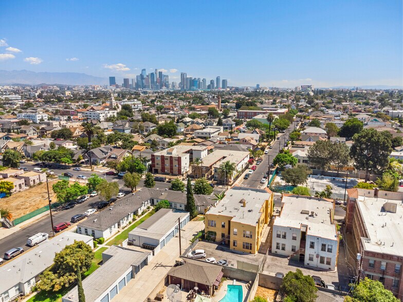 More Photos Of 2717 S Budlong Ave, Los Angeles Apartments For Sale
