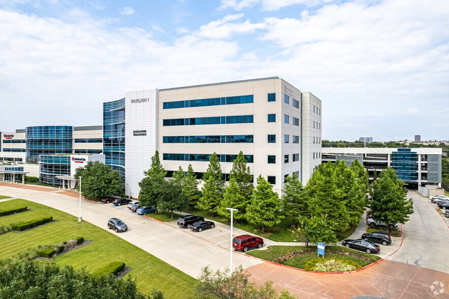 More Photos Of 11970 N Central Expy, Dallas Medical For Lease