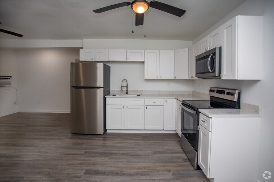 More Photos Of 545740 US Highway 1, Callahan Apartments For Sale
