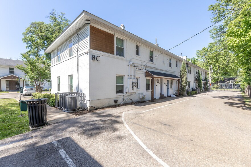 More Photos Of 170 N Hollywood St, Memphis Apartments For Sale