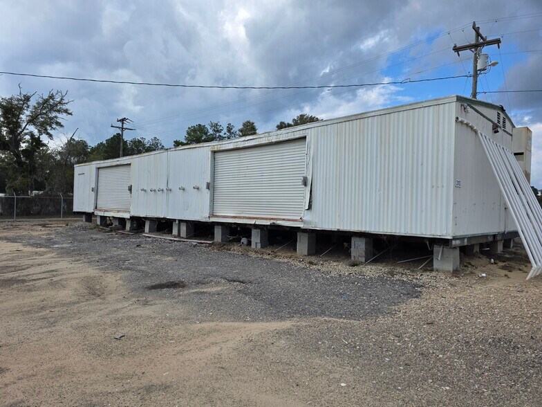 More Photos Of 4742 Blountstown Hwy, Tallahassee Office For Lease
