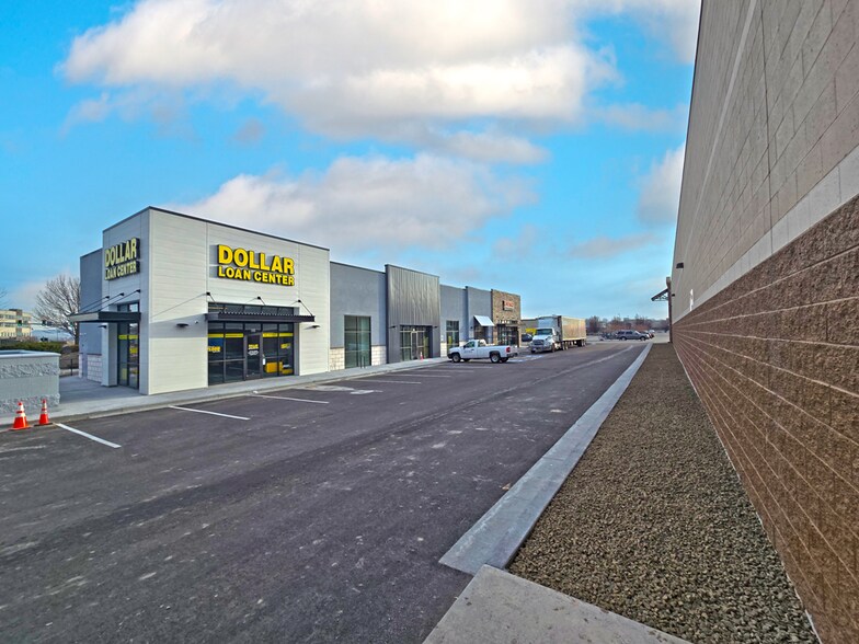 More Photos Of 1255 N Happy Valley Rd, Nampa Restaurant For Sale