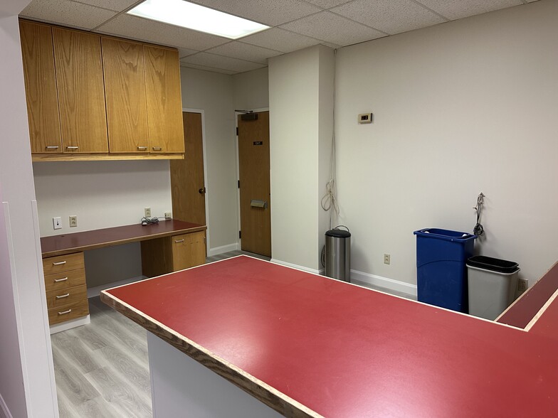 More Photos Of 2186 Geary Blvd, San Francisco Medical For Lease
