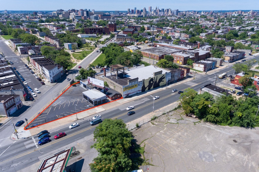 More Photos Of 2351 E North Ave, Baltimore Auto Repair For Sale