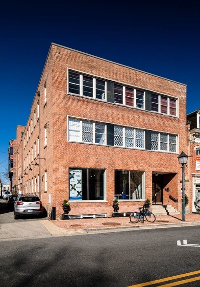More Photos Of 113 S Columbus St, Alexandria Office For Lease