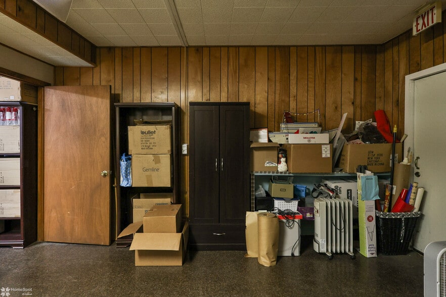 More Photos Of 419-437 W Emaus ave, Allentown General Retail For Sale