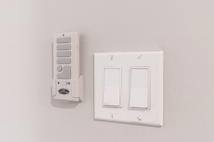 More Photos Of 1309 S 52nd St, Philadelphia Apartments For Sale