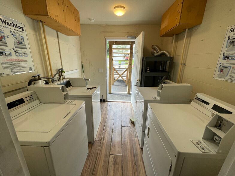 More Photos Of 111-123 Polk St, Syracuse Apartments For Sale