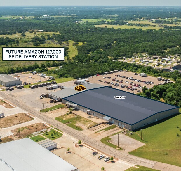 More Photos Of 207 E Grove Rd, Belton Warehouse For Lease