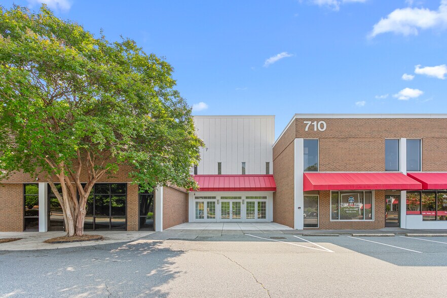 More Photos Of 710 Coliseum Dr, Winston-Salem Unknown For Lease