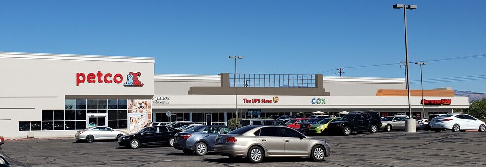 More Photos Of 5355-5455 E Broadway Blvd, Tucson Unknown For Lease