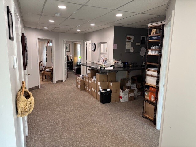 More Photos Of 3601-3605 Chain Bridge Rd, Fairfax Office For Lease