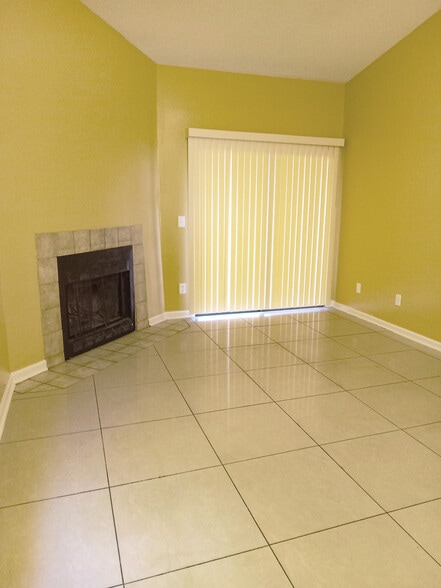More Photos Of 7631 Indian Lakes Dr, Jacksonville Apartments For Sale