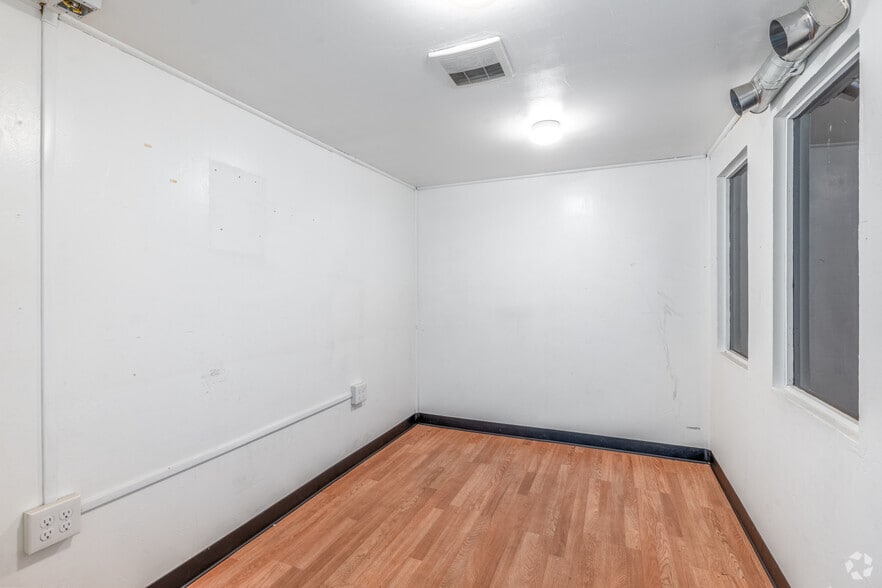 More Photos Of 219-231 S Riverside Ave, Rialto Storefront Retail Office For Sale