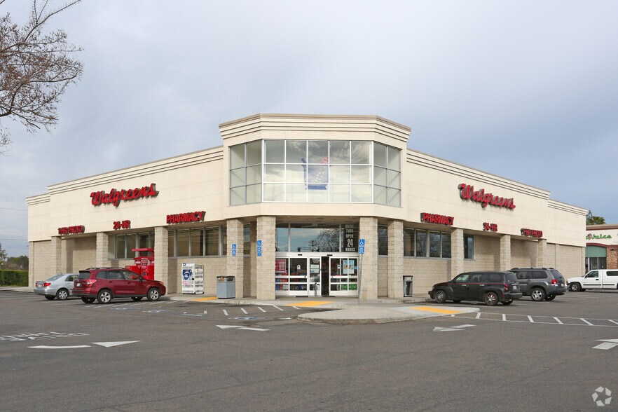Primary Photo Of 626 S Clovis Ave, Fresno Drugstore For Sale
