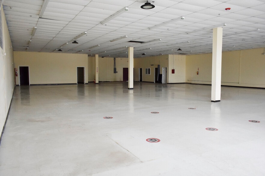 More Photos Of 2428 Texas Pky, Missouri City Unknown For Lease