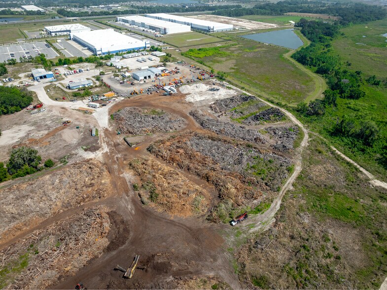 More Photos Of 136 Hermit Smith Rd, Apopka Land For Lease