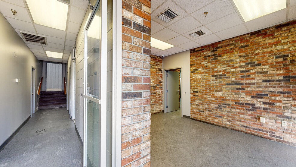 More Photos Of 5806 N 53rd St, Tampa Distribution For Lease