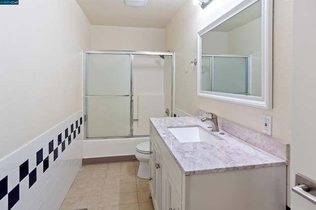 More Photos Of 619 Edwards St, Crockett Healthcare For Sale