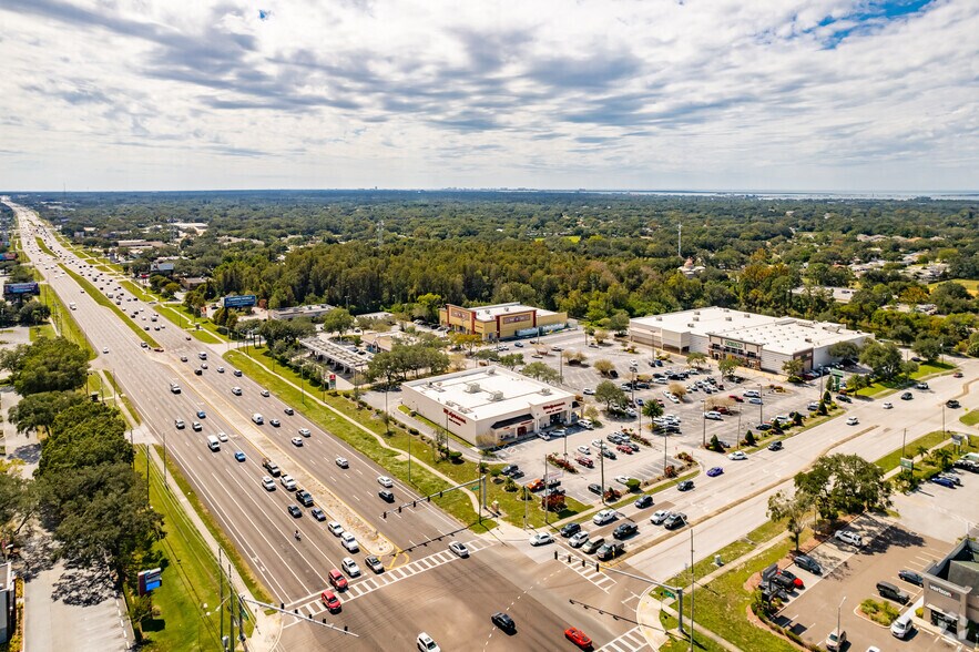 More Photos Of 33650 US Highway 19 N, Palm Harbor General Retail For Sale