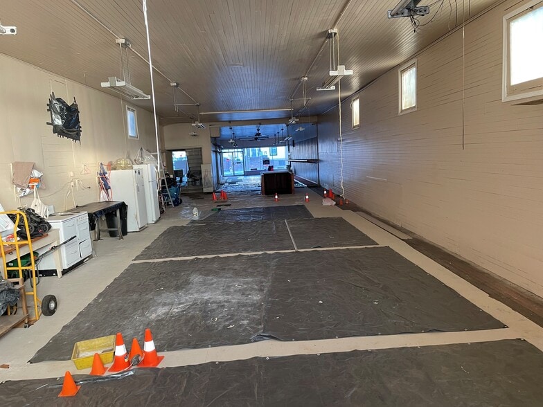 More Photos Of 520 Main St, Hellertown Storefront Retail Residential For Sale