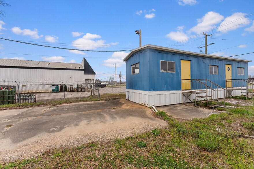 More Photos Of 24317 AL-59, Robertsdale Office For Sale