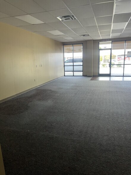 More Photos Of 345-369 E Economy Rd, Morristown Freestanding For Lease