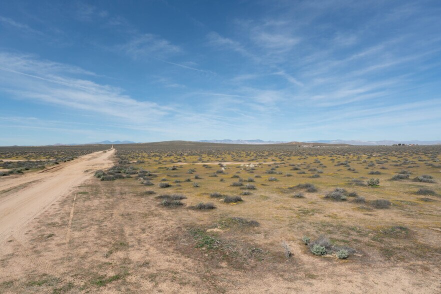 More Photos Of Glendower Ave @ 140th St, North Edwards Land For Sale