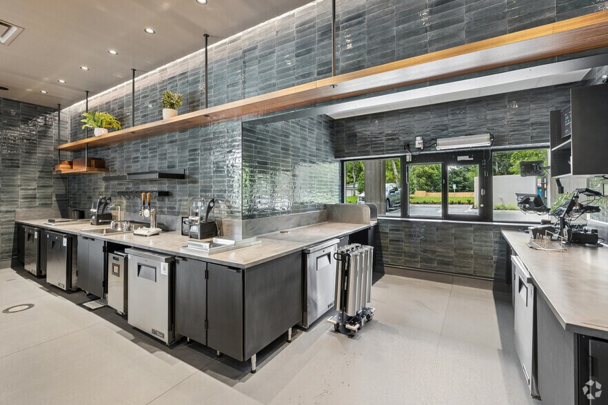 More Photos Of 803 N State Road 434, Altamonte Springs Fast Food For Sale