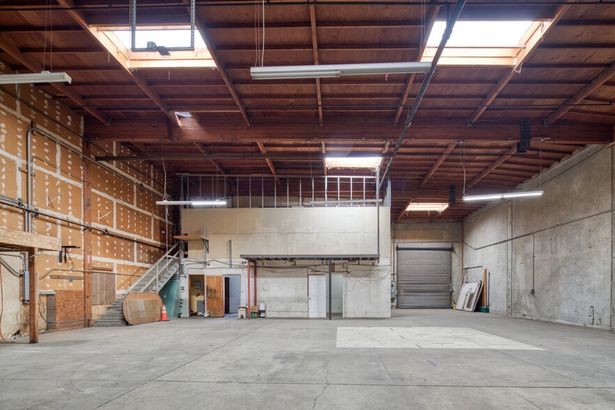 More Photos Of 1500-1560 Custer Ave, San Francisco Unknown For Lease