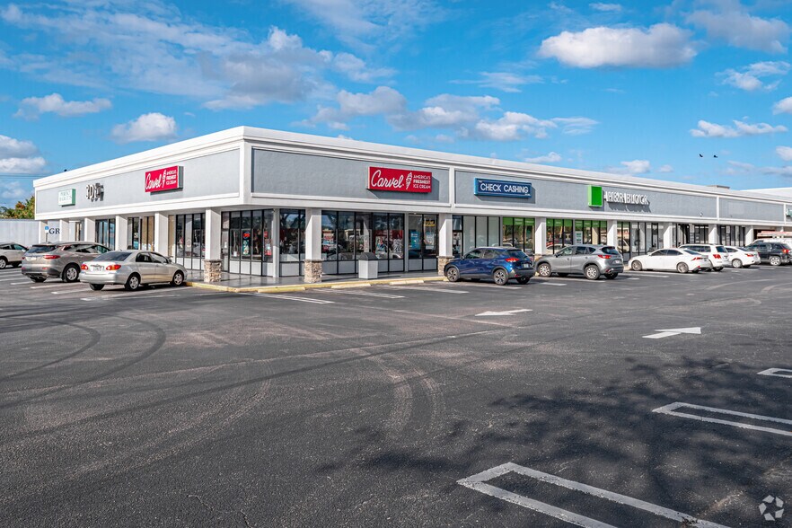 More Photos Of 4869-4975 Okeechobee Blvd, West Palm Beach Unknown For Lease