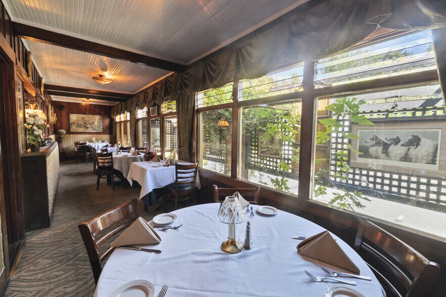 More Photos Of 13300 Big Basin Way, Boulder Creek Restaurant For Sale
