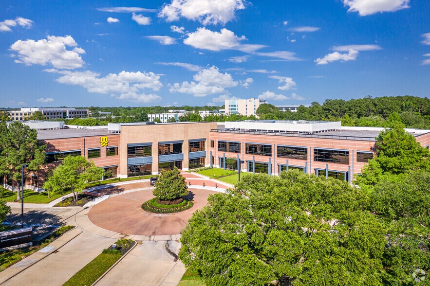 More Photos Of 4700 W Sam Houston Pky N, Houston Office For Lease