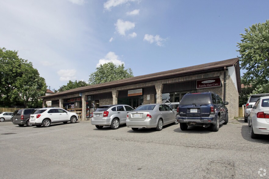 More Photos Of 837 Finley Ave, Ajax Storefront For Sale