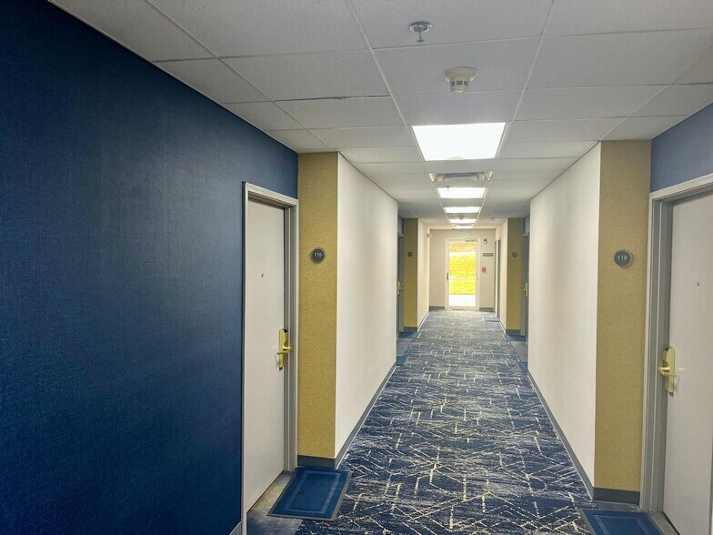 More Photos Of 2621 N Columbia St, Milledgeville Hotel For Sale