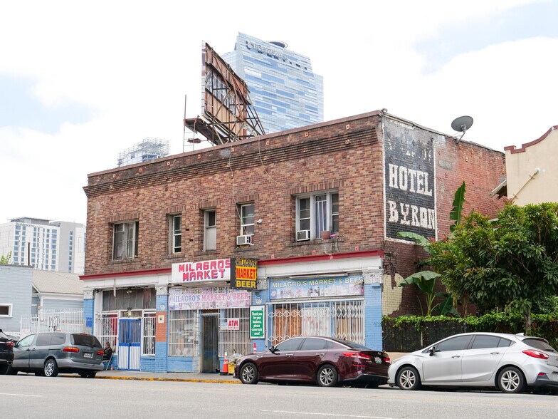 More Photos Of 1214 W 8th St, Los Angeles Apartments For Sale