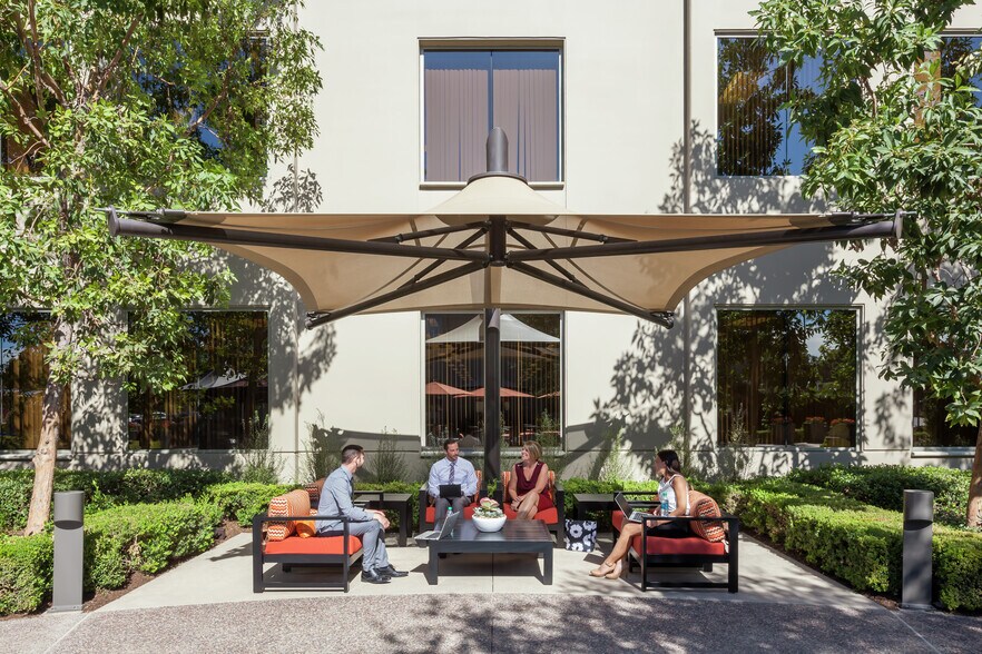 More Photos Of 7505 Irvine Center Dr, Irvine Loft Creative Space For Lease