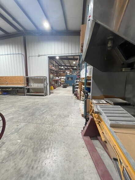 More Photos Of 2443 St Johns Bluff Rd S, Jacksonville Service For Sale