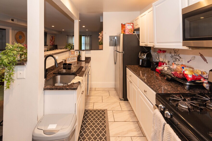 More Photos Of 3500-3504 Liberty Heights Ave, Baltimore Apartments For Sale