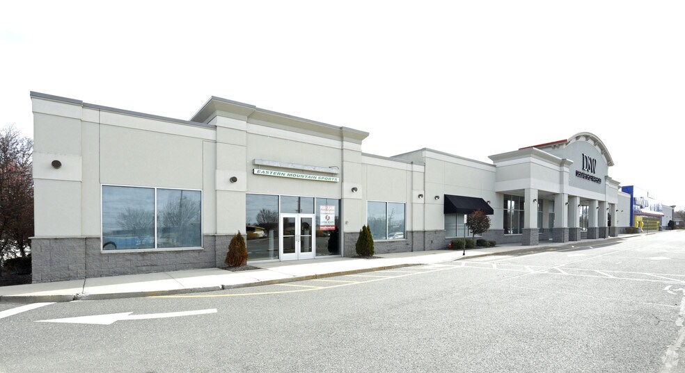 More Photos Of 133-137 Highway 35, Eatontown Freestanding For Lease