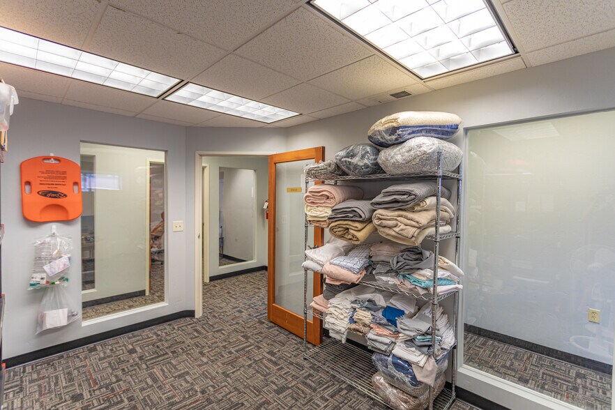 More Photos Of 20 Four Mile Dr, Kalispell Medical For Sale