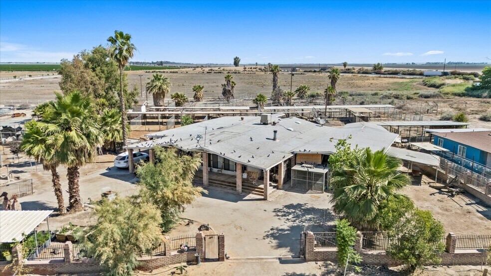 More Photos Of 8661 Herring Rd, Bakersfield Land For Sale