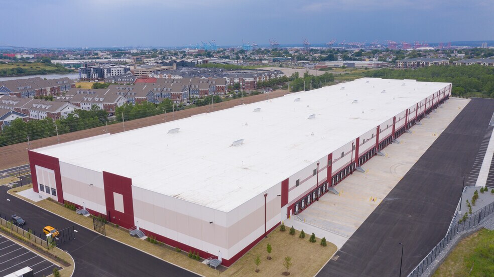 More Photos Of 101 Port Lincoln Rd, Bayonne Distribution For Lease