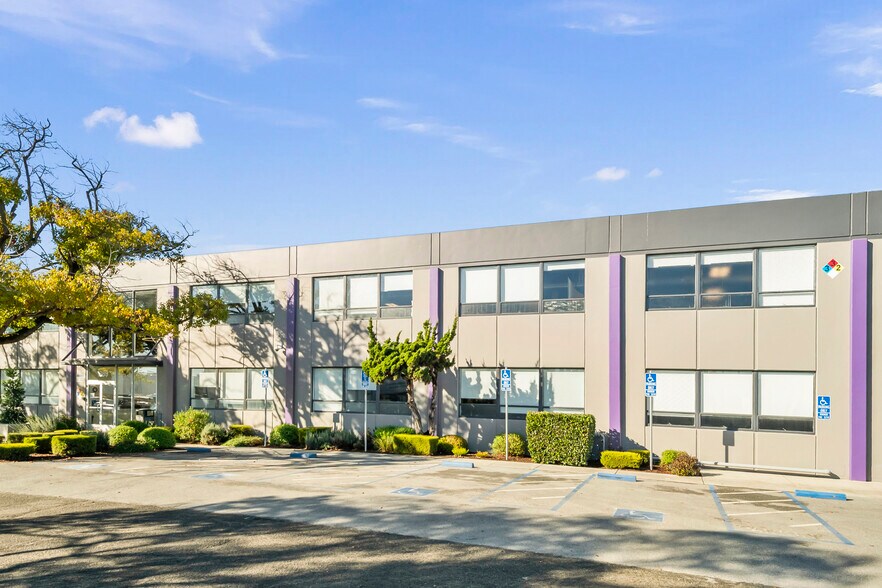 More Photos Of 1089 Mills Way, Redwood City Research And Development For Lease