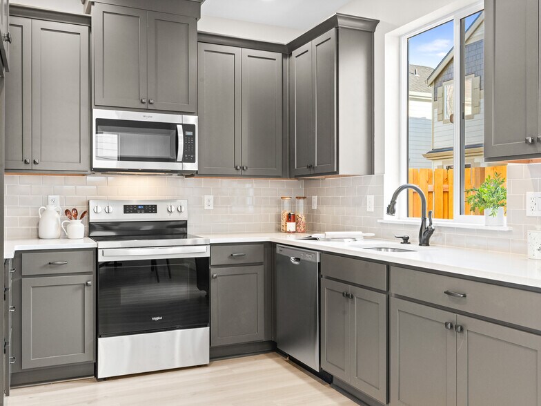 More Photos Of , Portland Specialty For Sale