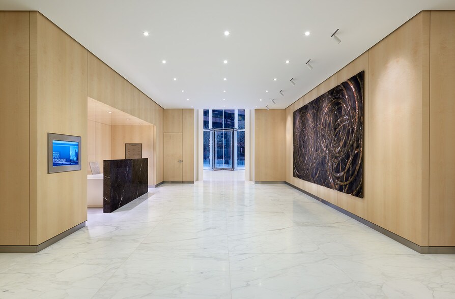 More Photos Of 900 19th St NW, Washington Office For Sale