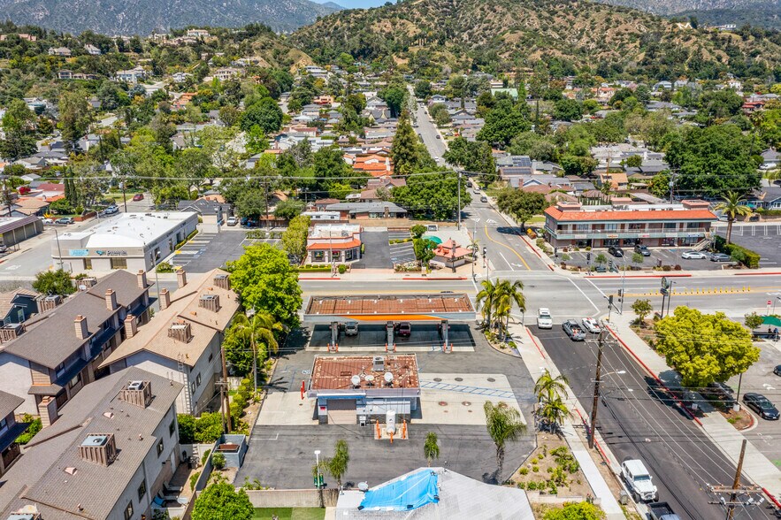 More Photos Of 902 W Foothill Blvd, Monrovia Service Station For Sale