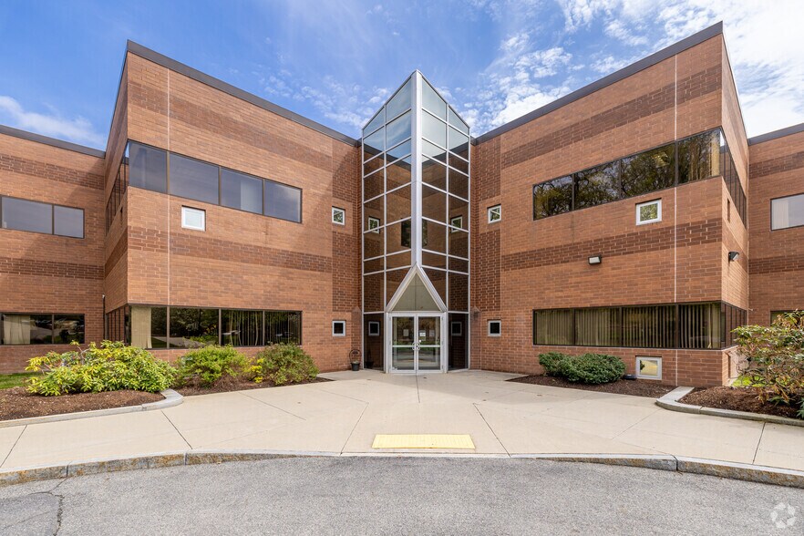 More Photos Of 125 Nagog Park, Acton Office For Lease